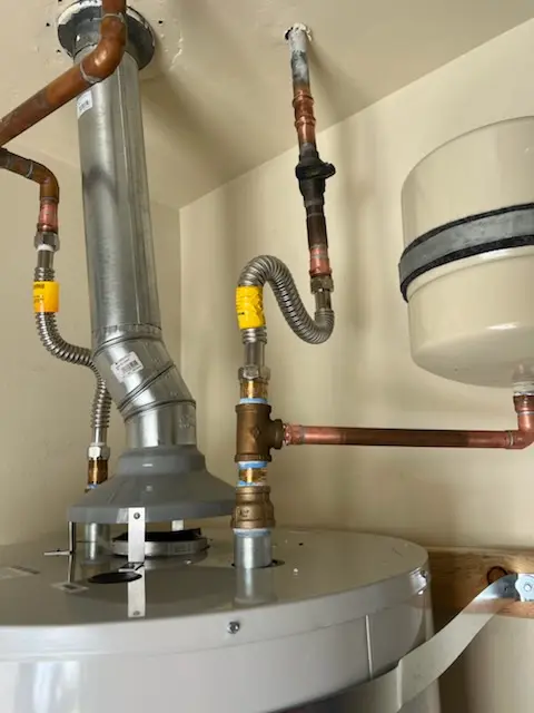 Water heater installation and plumbing repair in Hueytown